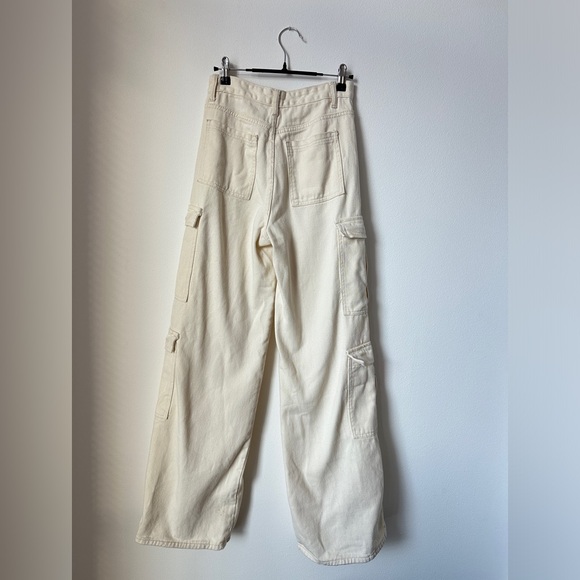 High Waisted White Cargo Jeans - Picture 3 of 5